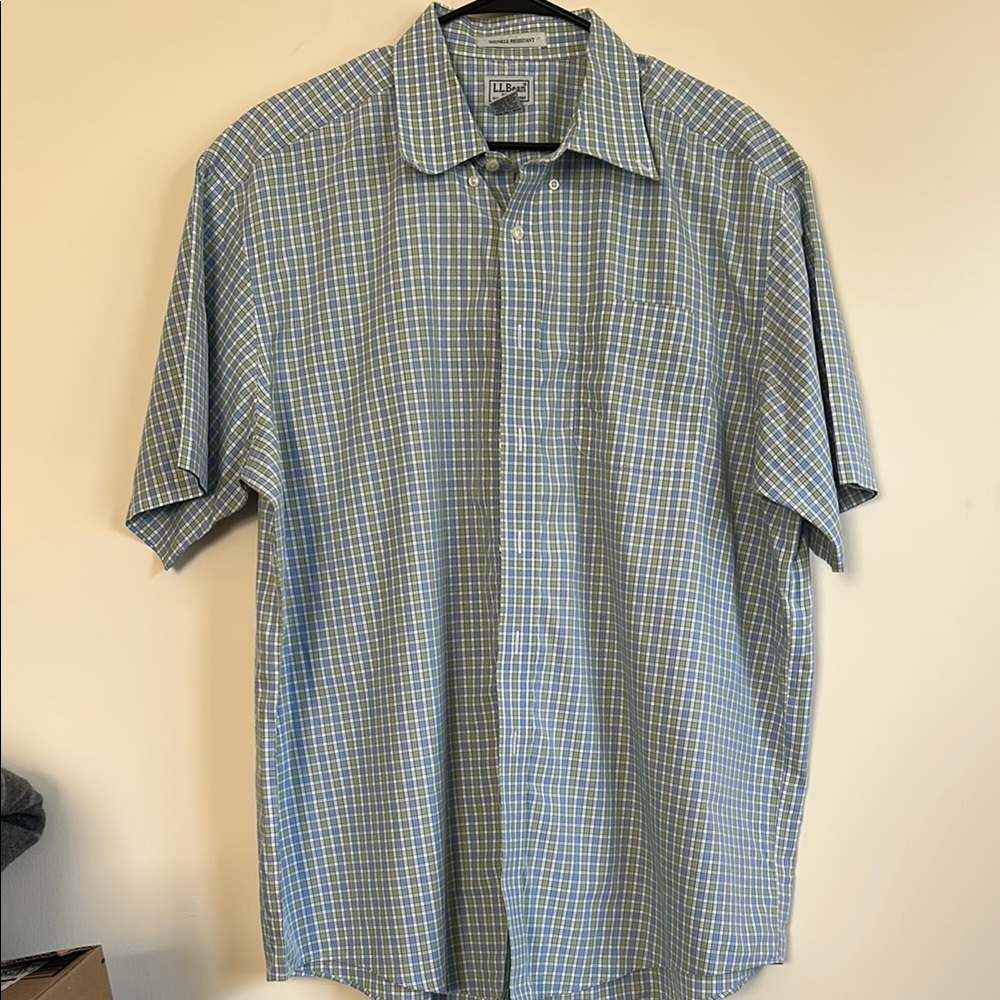 L.L. Bean Blue and White Casual Button Down Shirt